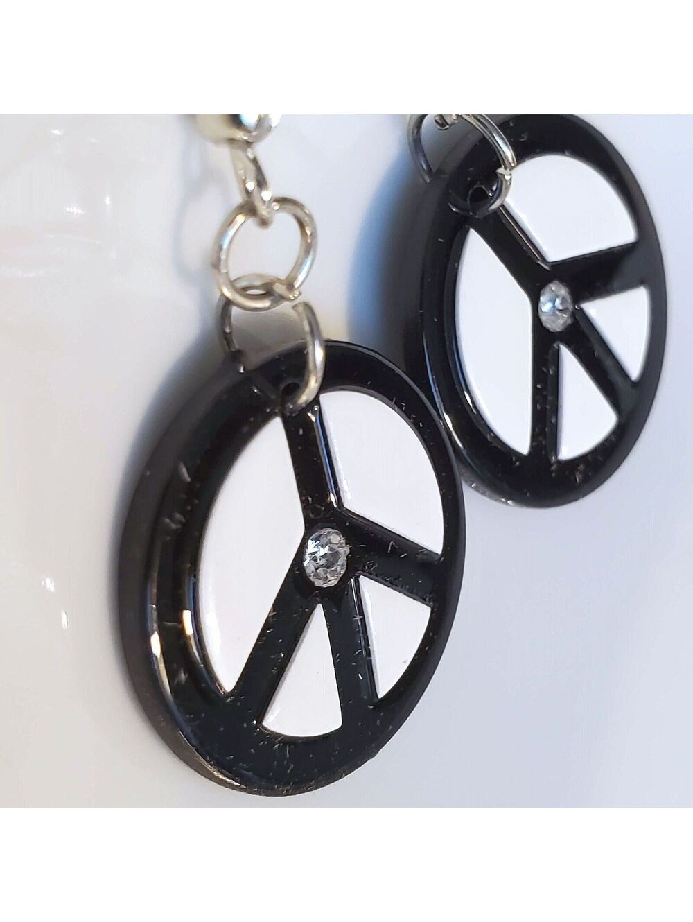 Vintage Y2K White Black Lucite Austrian Crystal Round Peace Sign Earrings - Picture 7 of 9